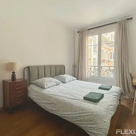 Immeuble Geoffroy-saint-hilaire Apartment