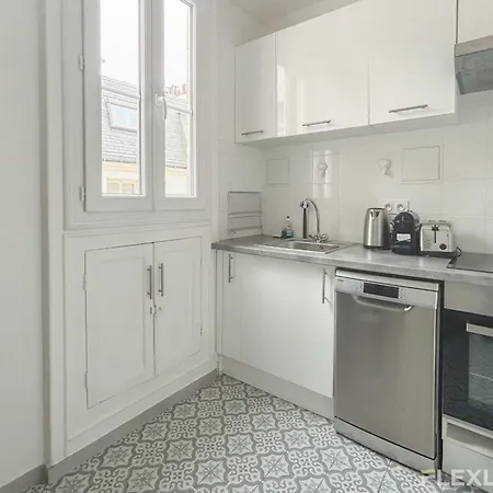Apartamento Immeuble Geoffroy-saint-hilaire *