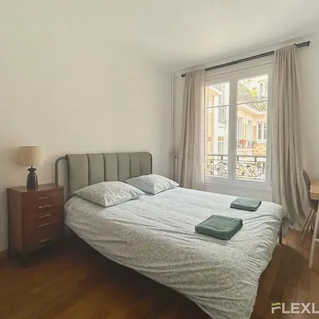 Immeuble Geoffroy-saint-hilaire París